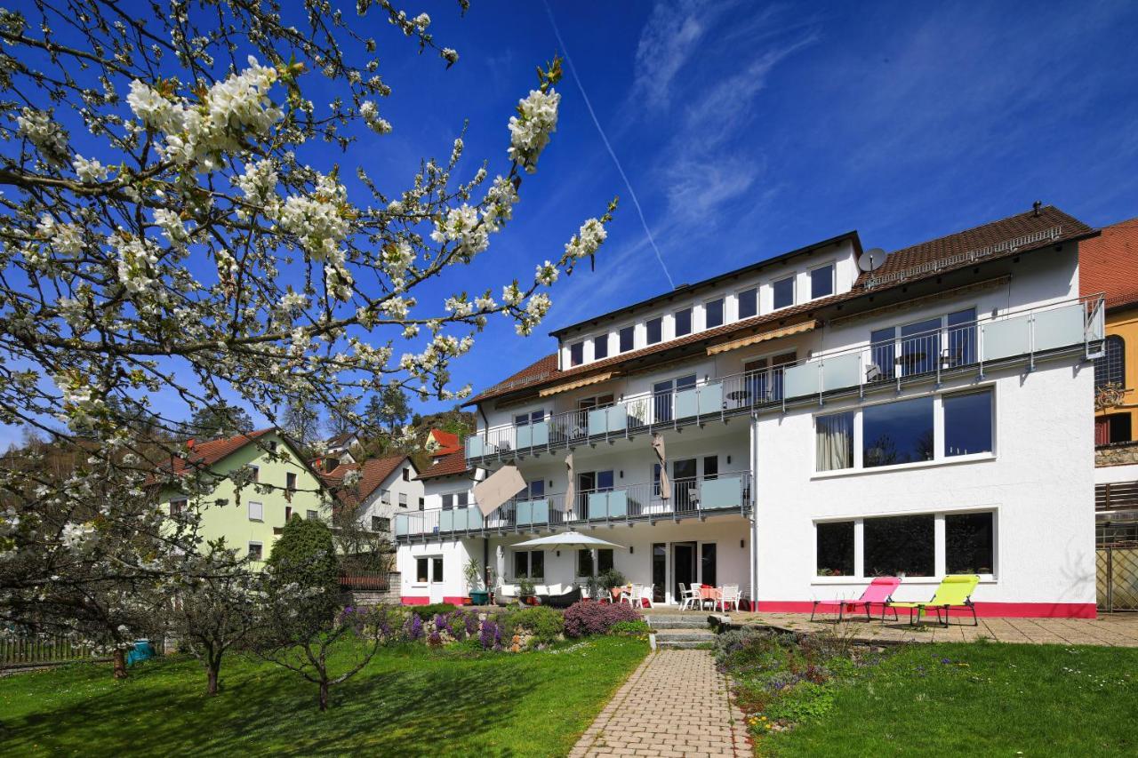 Hotel Minderleins Apart Pottenstein Exterior foto